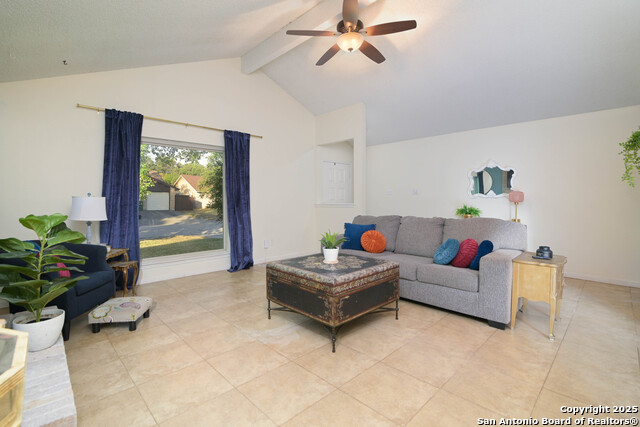 Listing photo id 4 for 2851 Burning Rock