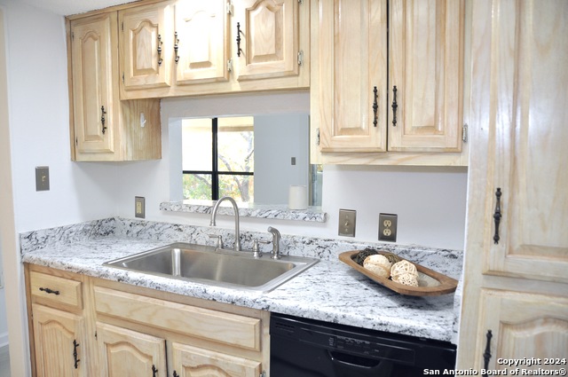 Image 4 of 20 For 11843 Braesview  1012