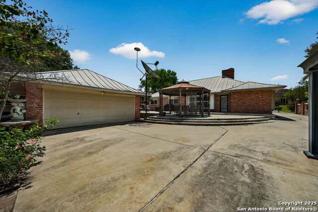 Image 31 of 32 For 3413 Foxbriar