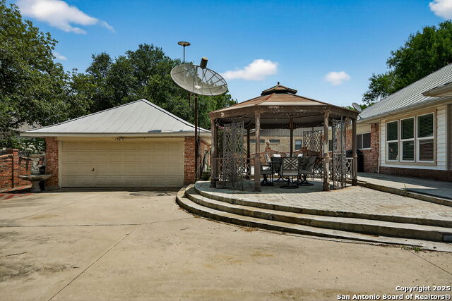 Image 32 of 32 For 3413 Foxbriar
