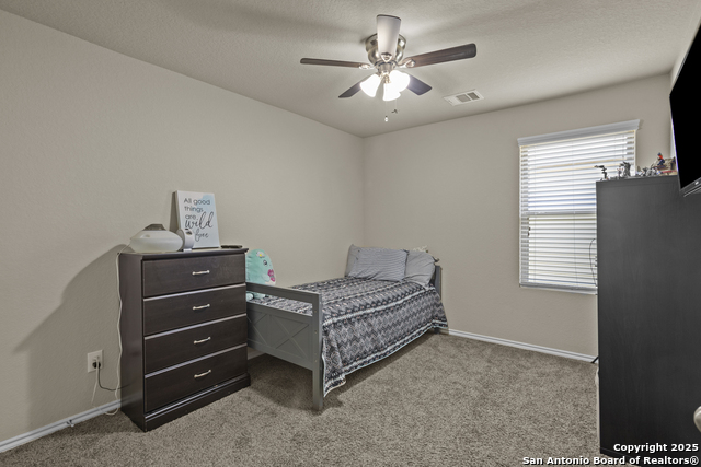 Listing photo id 18 for 128 Field Ridge
