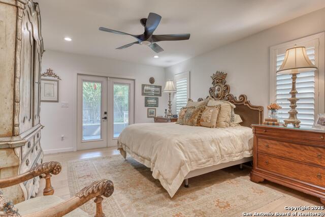 Image 25 of 38 For 531 Brightwood Pl