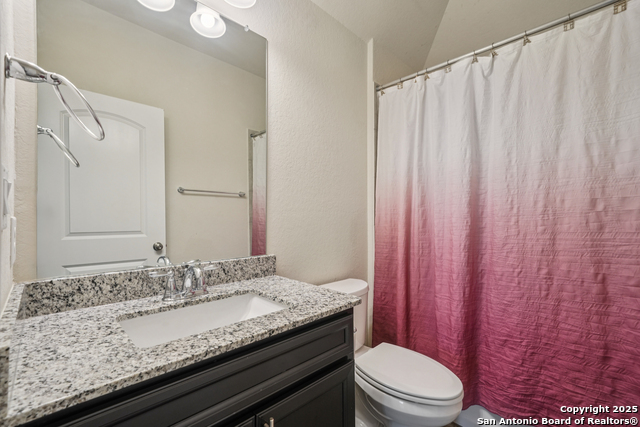 Listing photo id 21 for 2215 Zachry