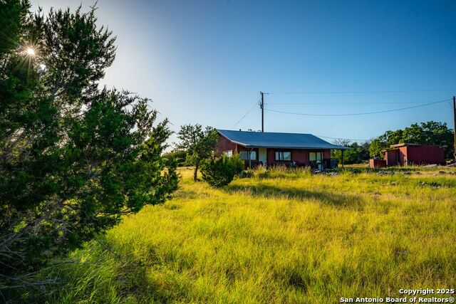 Listing photo id 34 for 116 U.s. Highway 83