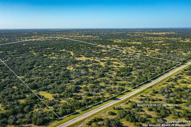 Listing photo id 3 for 116 U.s. Highway 83