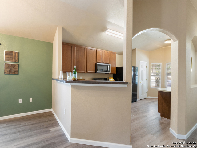 Listing photo id 8 for 2206 Mission Vista