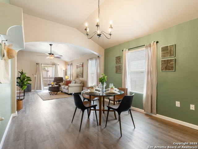 Listing photo id 10 for 2206 Mission Vista
