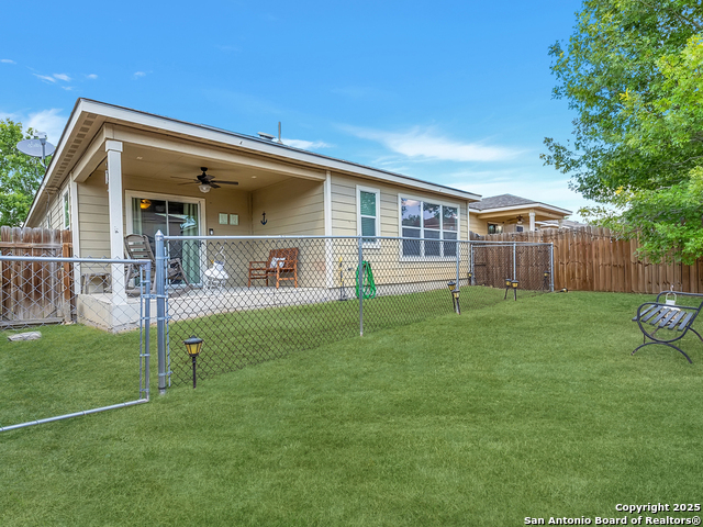 Listing photo id 24 for 2206 Mission Vista