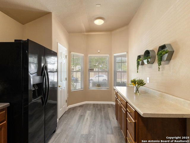 Listing photo id 6 for 2206 Mission Vista