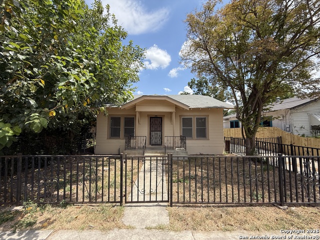 Details for 1114 Brazos St. N, San Antonio, TX 78207