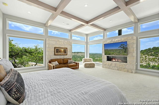 Listing photo id 12 for 1785 Backbone Ridge