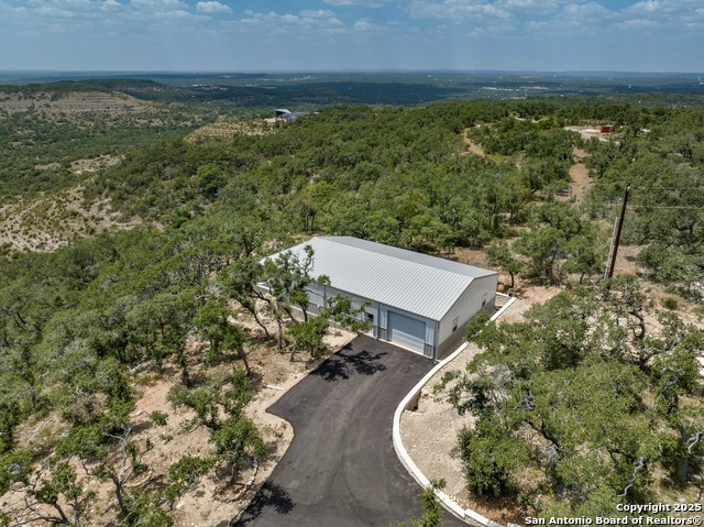 Listing photo id 29 for 1785 Backbone Ridge
