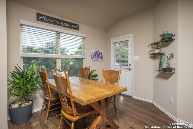 Image 17 of 35 For 2934 Meadow Ridge
