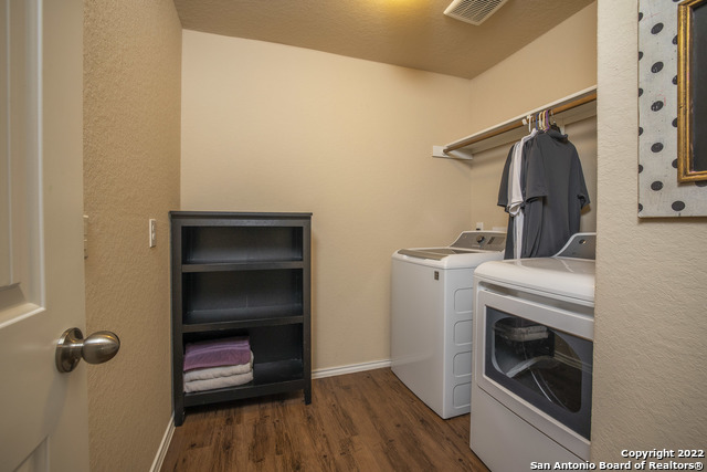 Image 23 of 35 For 2934 Meadow Ridge