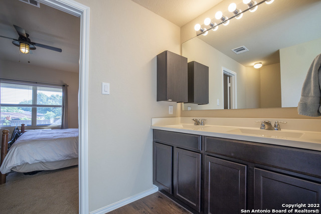 Image 31 of 35 For 2934 Meadow Ridge