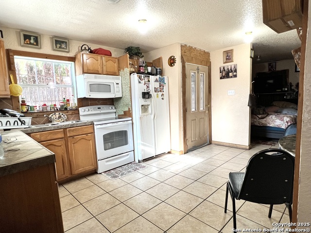 Image 4 of 18 For 2502 Salinas
