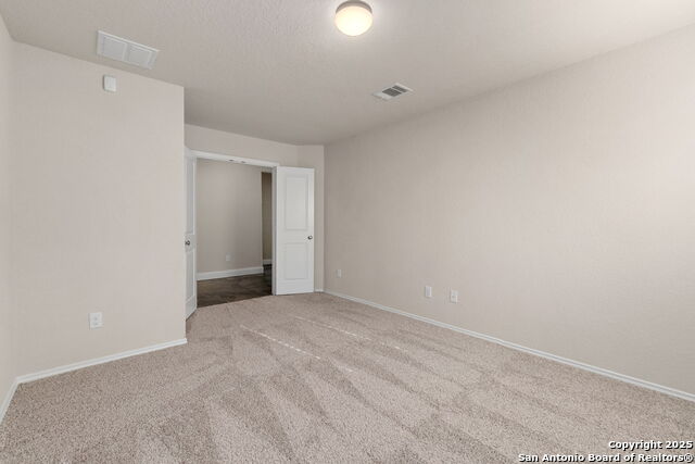 Listing photo id 1 for 10306 Midsummer Mdw