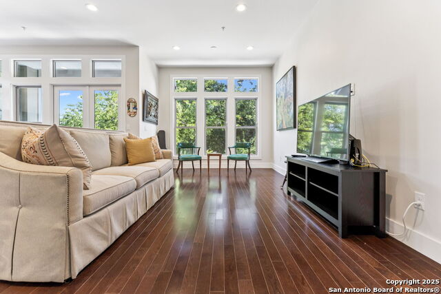 Image 11 of 31 For 135 Cedar Street 105