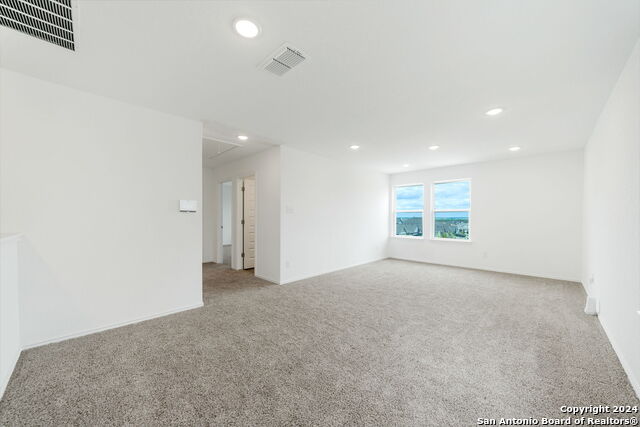 Listing photo id 23 for 5306 Lisa Pt