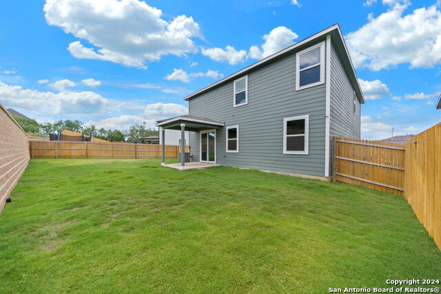 Listing photo id 26 for 5306 Lisa Pt