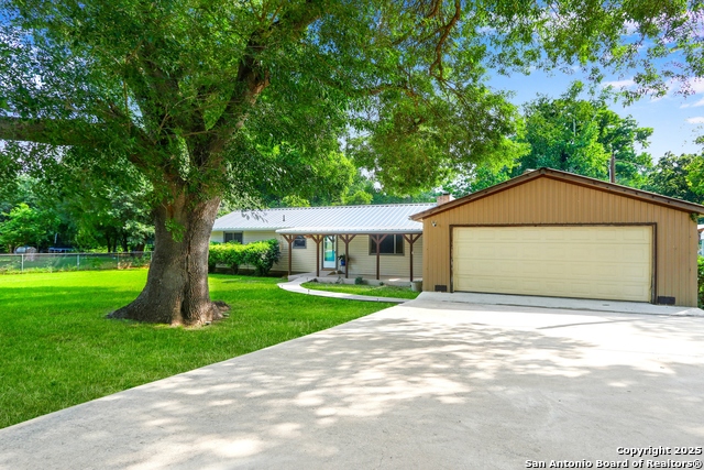 Details for 1410 Pecan  , McQueeney, TX 78123
