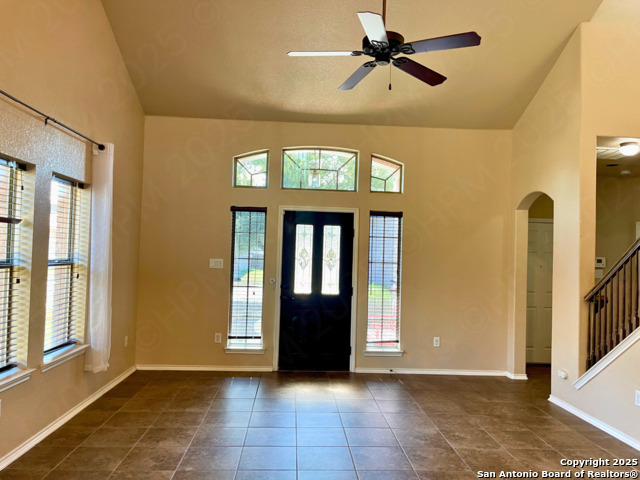 Listing photo id 4 for 3843 Bogie Way