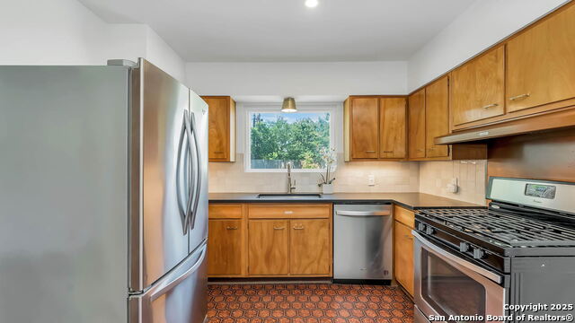 Image 7 of 19 For 8523 Sagebrush