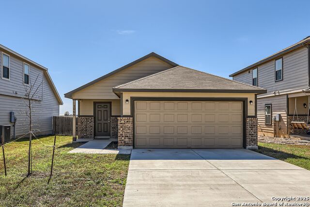 Details for 2066 Chelsea, New Braunfels, TX 78130