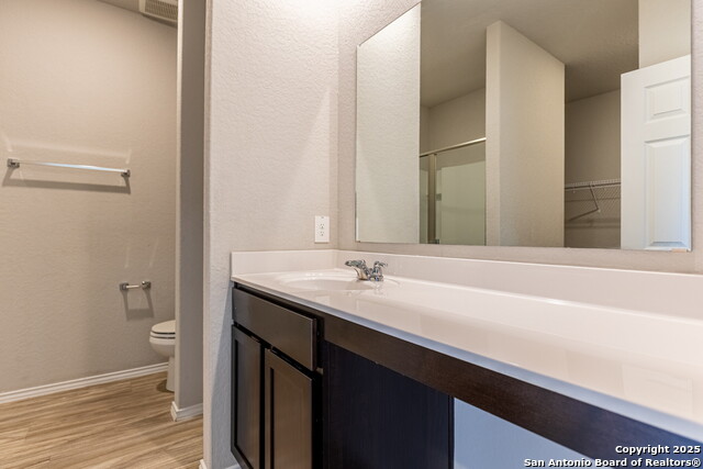 Listing photo id 17 for 535 Pleasanton