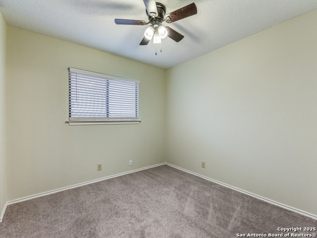 Image 15 of 25 For 10114 Sandbrook Hill