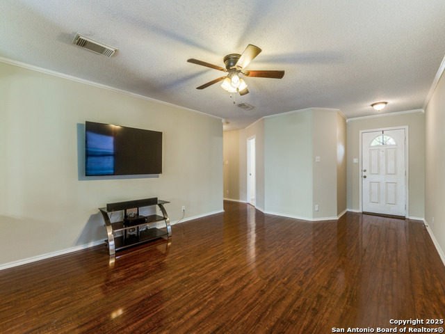 Image 4 of 25 For 10114 Sandbrook Hill