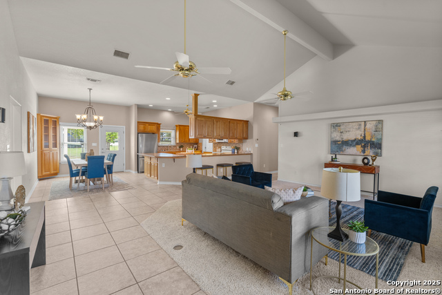 Image 19 of 34 For 174 Edgewood Cir