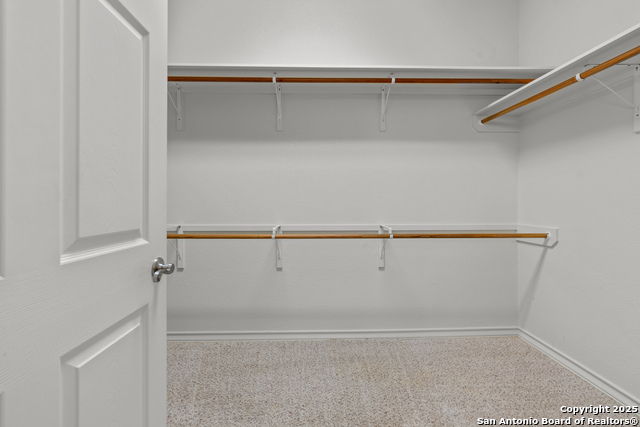 Image 25 of 34 For 174 Edgewood Cir