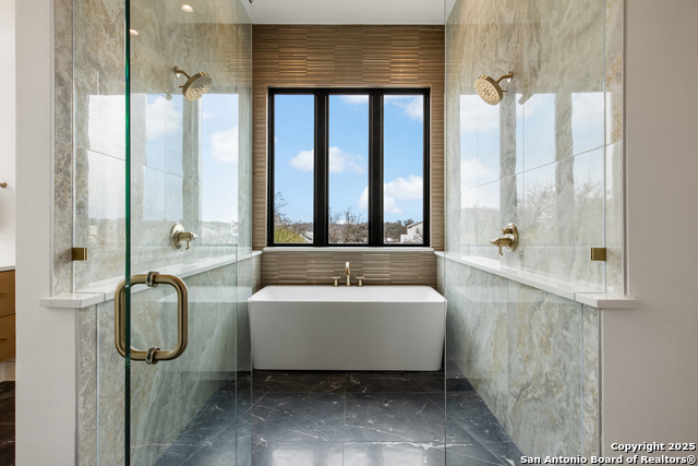 Listing photo id 26 for 9627 Lenox Hill