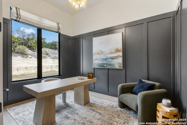 Listing photo id 29 for 9627 Lenox Hill