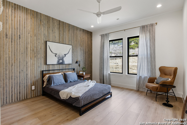 Listing photo id 30 for 9627 Lenox Hill