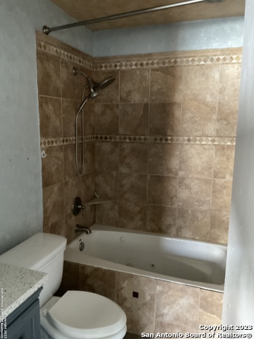 Listing photo id 19 for 9755 Frost Plain Dr