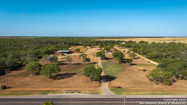 Details for 1143 State Highway 173, Bigfoot, TX 78005