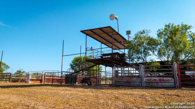 Image 11 of 50 For 1143 State Highway 173