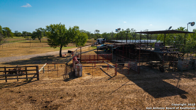 Image 22 of 50 For 1143 State Highway 173