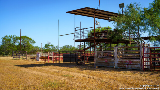 Image 32 of 50 For 1143 State Highway 173