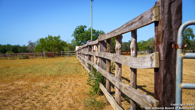 Image 34 of 50 For 1143 State Highway 173