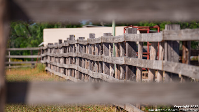 Image 41 of 50 For 1143 State Highway 173