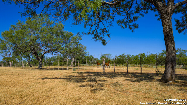 Image 48 of 50 For 1143 State Highway 173