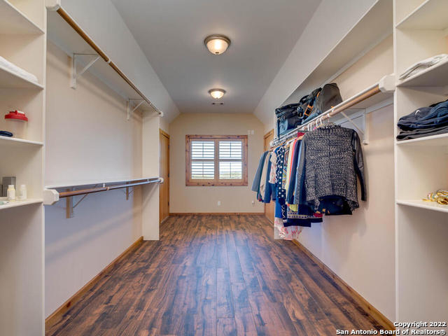 Listing photo id 31 for 24005 Pedernales Canyon Trail