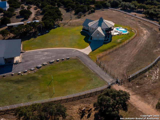 Listing photo id 46 for 24005 Pedernales Canyon Trail