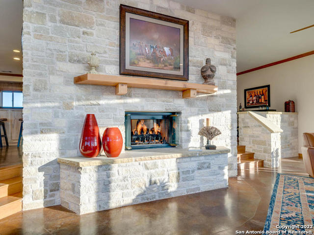 Listing photo id 6 for 24005 Pedernales Canyon Trail