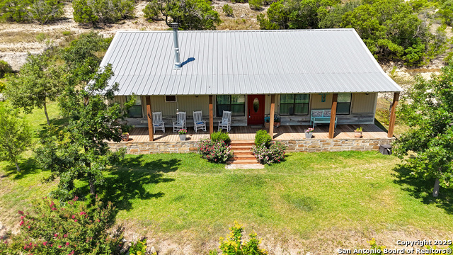 Details for 1079 County Road 357, Utopia, TX 78884