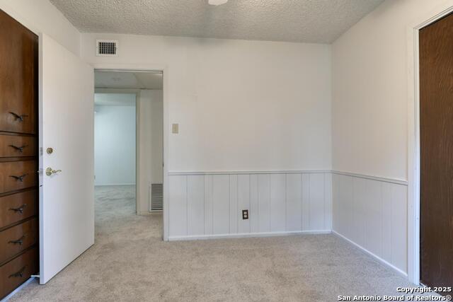 Image 26 of 35 For 9410 Ranchero St