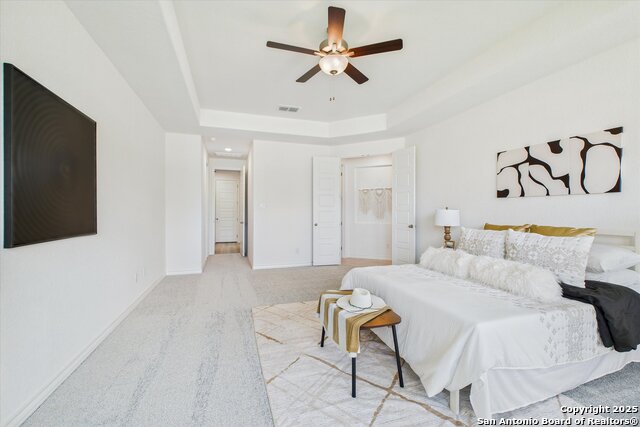 Listing photo id 32 for 287 Poe Parkway